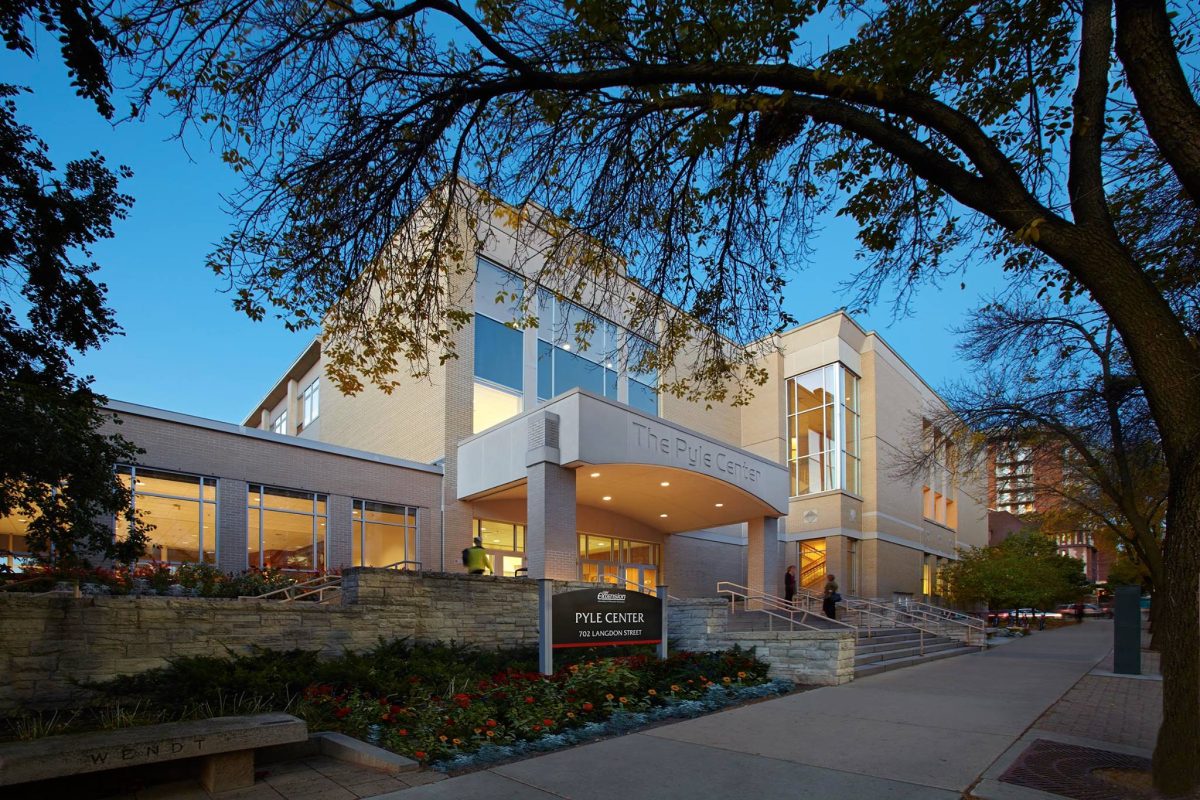 pyle center